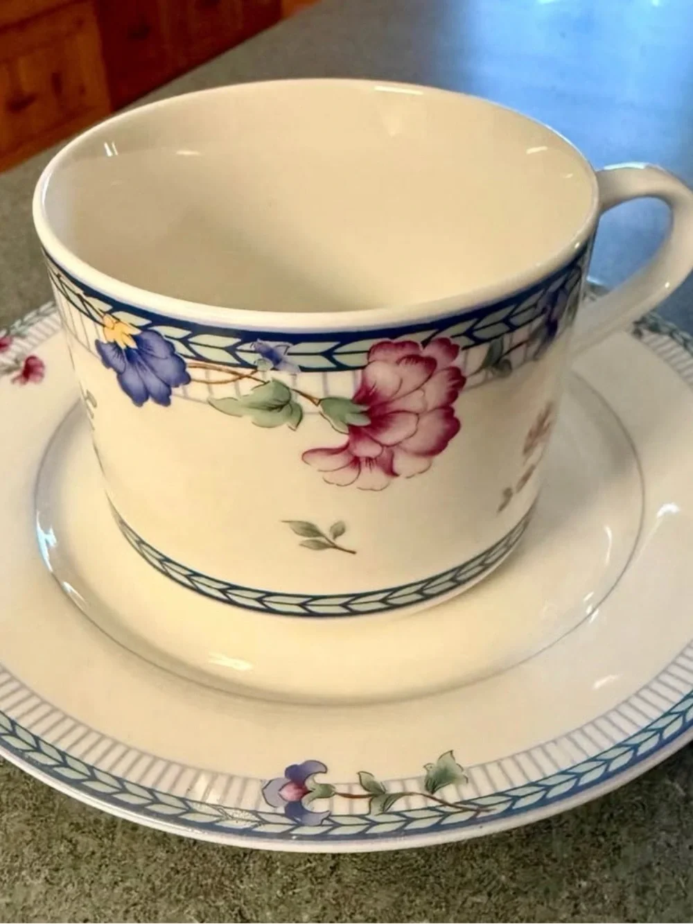 Oneida Fine Porcelain BLUE LATTICE Pattern Coffee Cup & Saucer Set (set of 2)